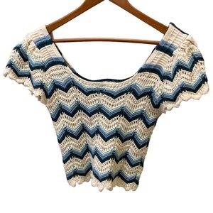Altar’d State crocheted crop top. Cream /blue/green. Good condition. Size M.